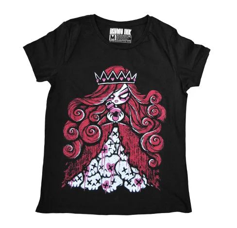 Queen of Bleeding Hearts Women Tshirt